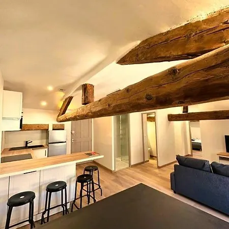 Magnifique T4 Intra-muros Centre Apartment *